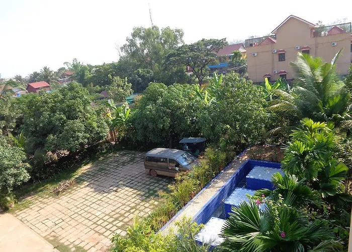 Pensjonat Green Flower Guesthouse 2*